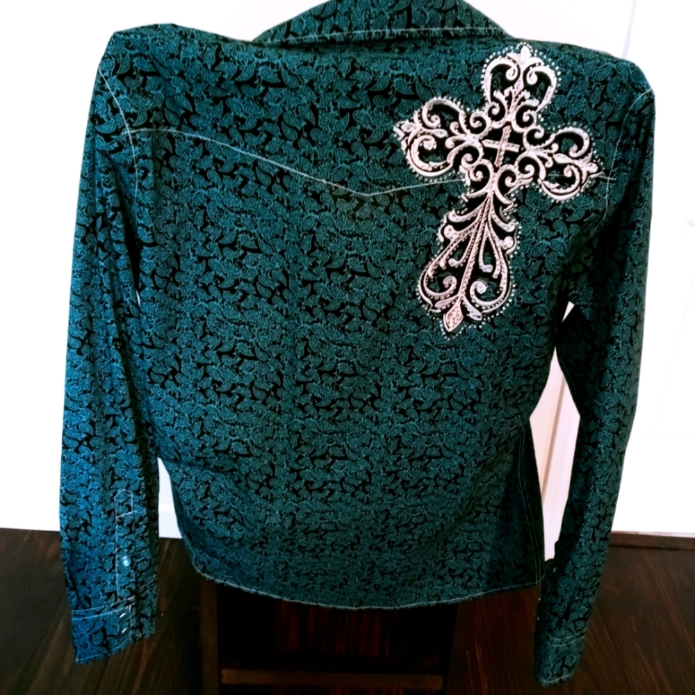 New Ladies Western Shirt by Cowgirl Hardware